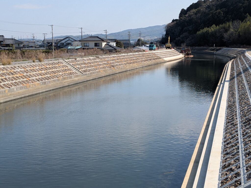 矢崎川護岸工事